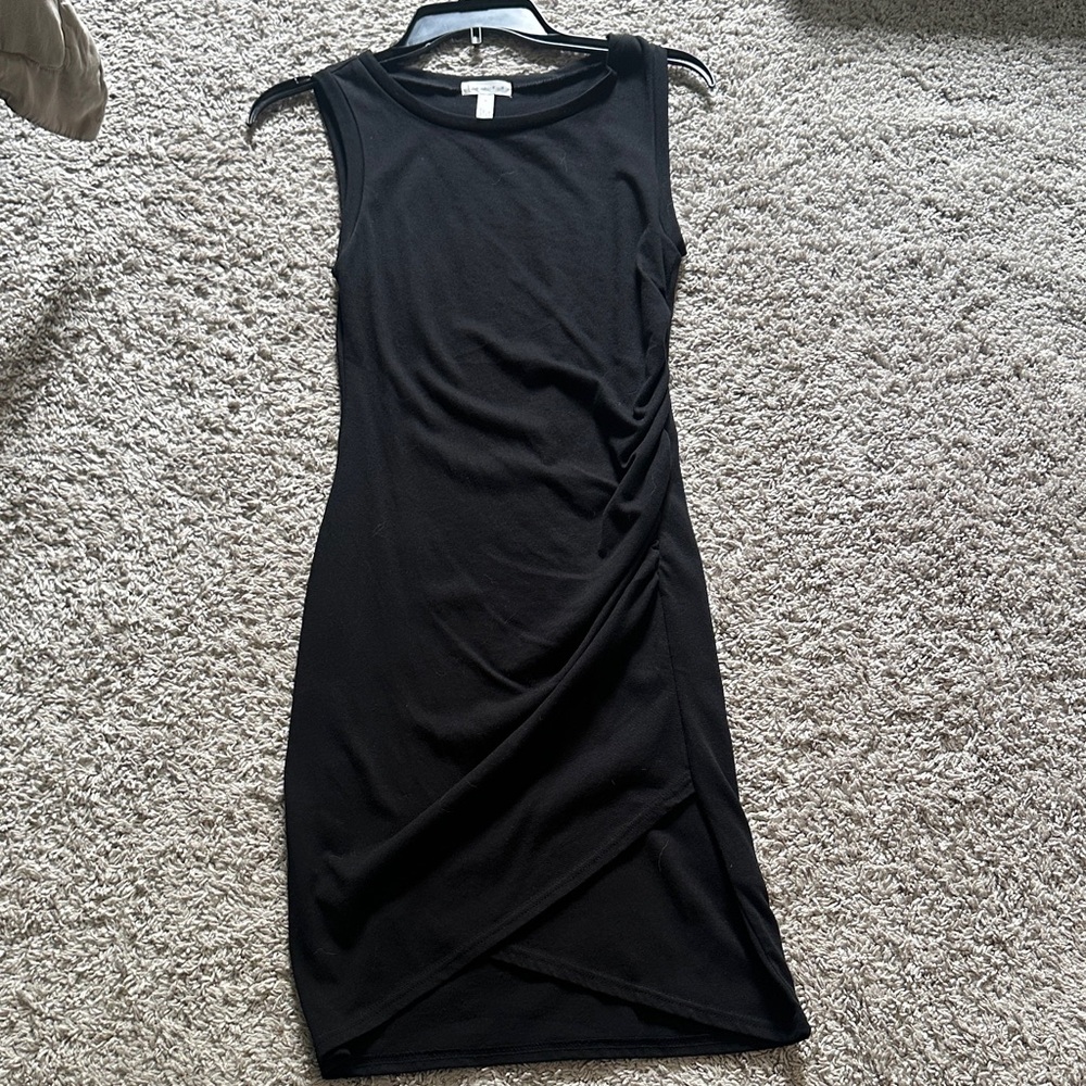 Leith Black Sleeveless Ruched Midi Dress